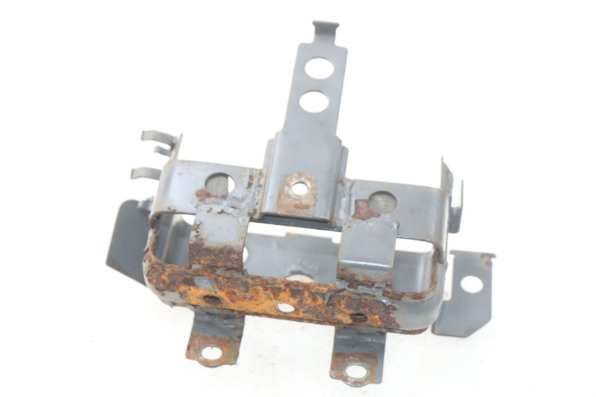 photo de BATTERY TRAY HONDA SCV LEAD 100 (2003 - 2007) - Component detail