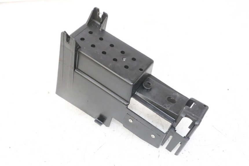 photo de BATTERY BOX PEUGEOT SPEEDFIGHT 2 LC 50 (2000 - 2009) - Component detail