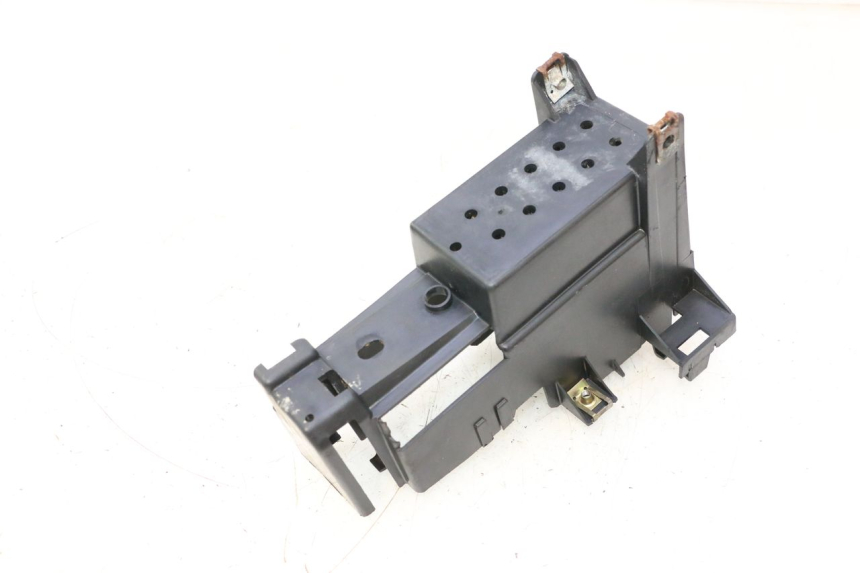 photo de BATTERY TRAY PEUGEOT SPEEDFIGHT LC 50 (1996 - 2002) - Zoom on usage condition