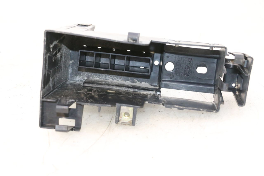 photo de BATTERY TRAY PEUGEOT SPEEDFIGHT LC 50 (1996 - 2002) - Product overview