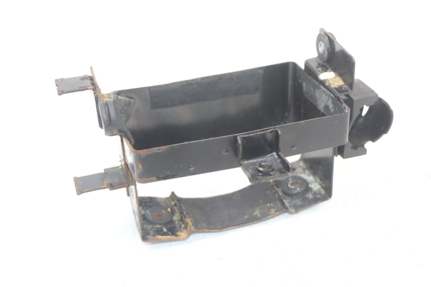 photo de BATTERY BOX SUZUKI GS F 500 (2004 - 2007) - Main view