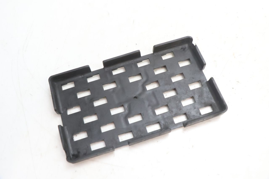 photo de BATTERY BOX SUZUKI SV S 650 (2003 - 2009) - Main view