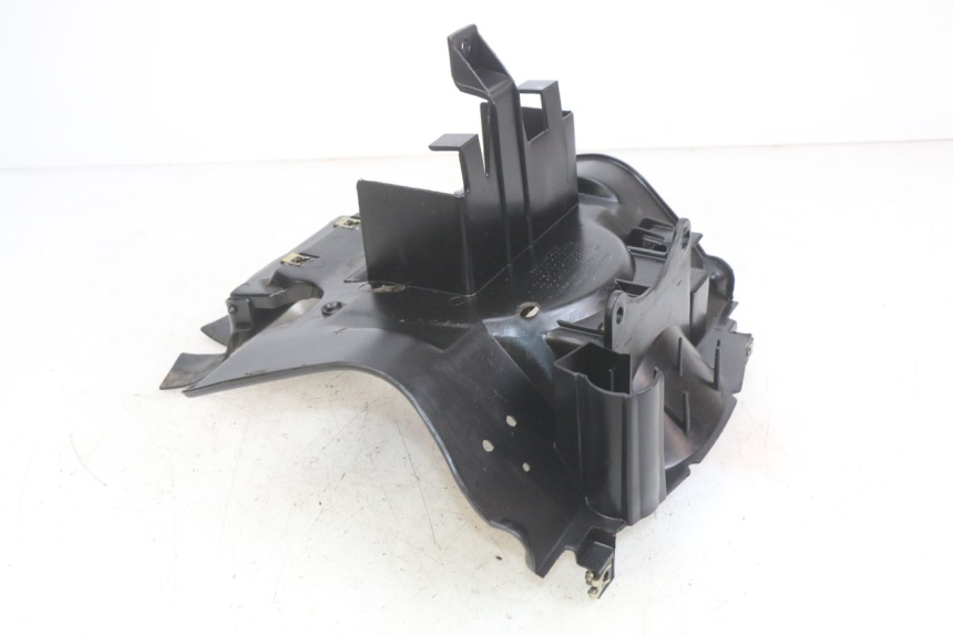 photo de BATTERY TRAY PEUGEOT SV 125 (1991 - 1994) - Technical close-up