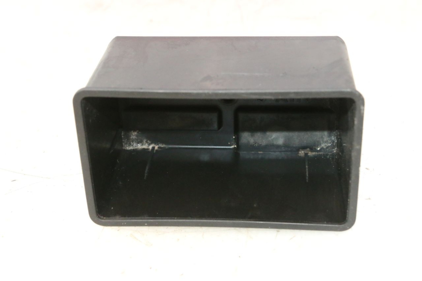 photo de BATTERY TRAY PIAGGIO VESPA S 2T 50 (2007 - 2014) - Component detail