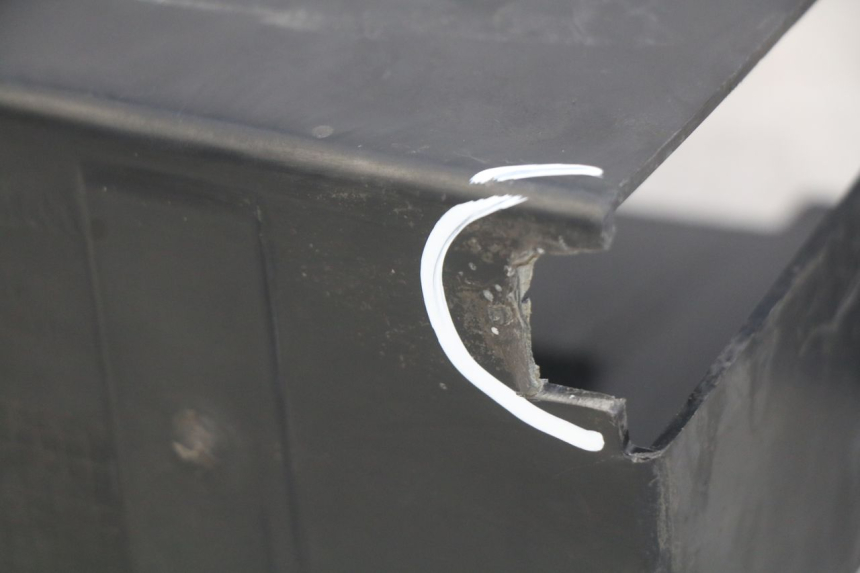 photo de BATTERY TRAY DAELIM VL DAYSTAR 125 (2000 - 2011) - Product overview