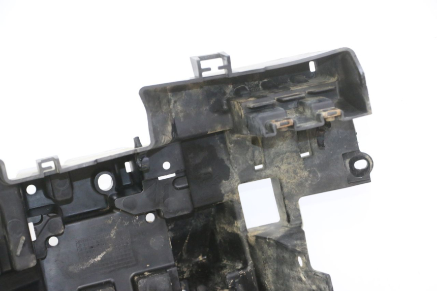 photo de BATTERY BOX YAMAHA YFM GRIZZLY 550 (2008 - 2015) - Markings and original references