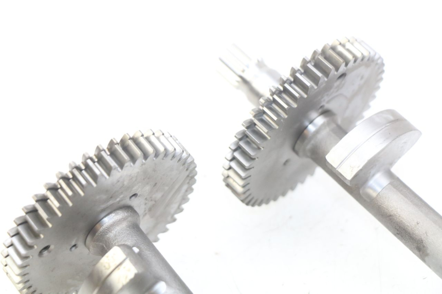 photo de ENGINE ROCKER ARM HONDA FJS SILVERWING SILVER WING 400 (2009 - 2016) - Alternative perspective