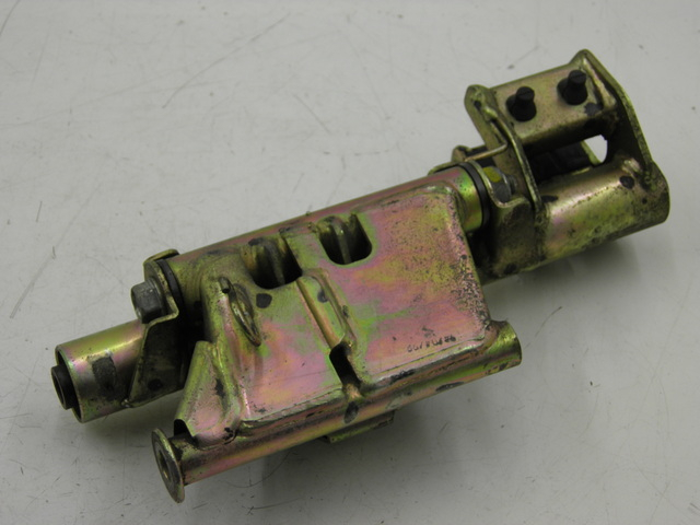 photo de ENGINE MOUNT HONDA FES PANTHEON 2T 125 (1998 - 2002) - Main view