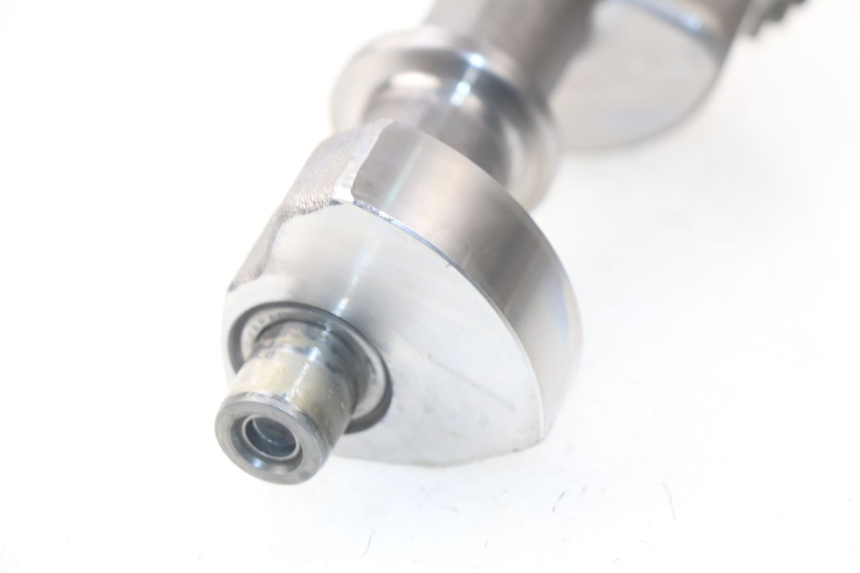 photo de ENGINE MOUNT YAMAHA TDM ABS 900 (2002 - 2014) - Fixing points details