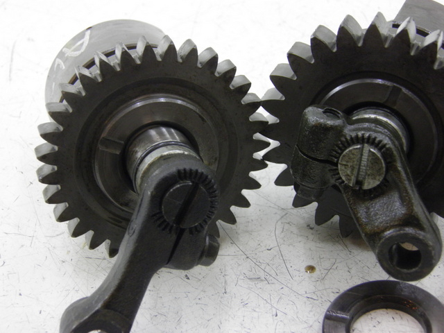 photo de ENGINE MOUNT YAMAHA FJR 1300 (2004 - 2005) - Zoom on usage condition