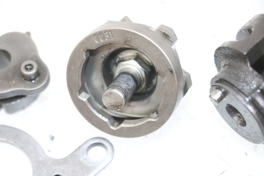 photo de DRUM SHAFT GEAR KAWASAKI KX F KXF 450 (2009 - 2011) - Surface and material condition