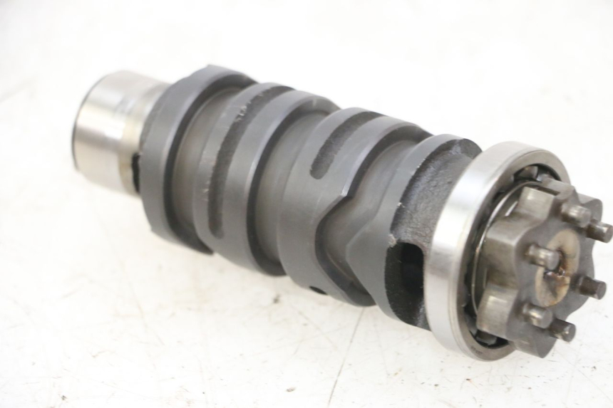 photo de DRUM SHAFT GEAR YAMAHA FZS FAZER 600 (2001 - 2003) - Technical close-up