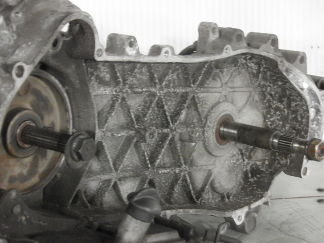 photo de CRANKCASE PIAGGIO MP3 RL 125 (2006 - 2014) - Fixing points details