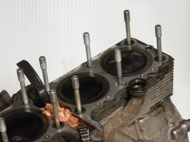 photo de CRANKCASE SUZUKI GSF N BANDIT 600 (1996 - 1999) - Component detail