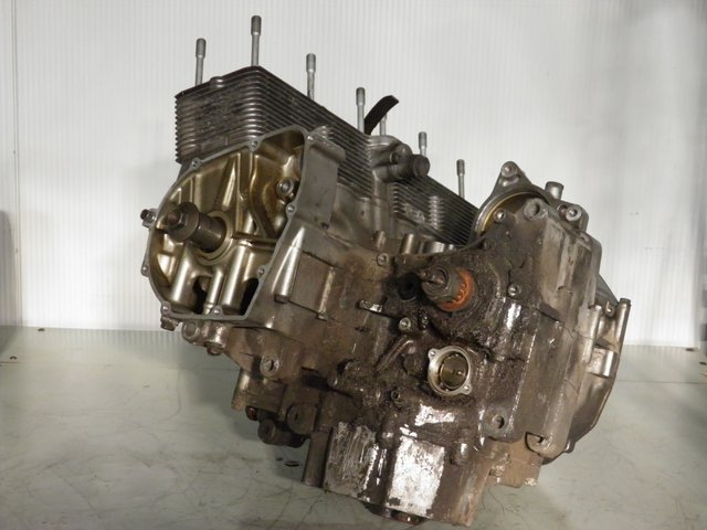 photo de CRANKCASE SUZUKI GSF N BANDIT 600 (1996 - 1999) - Zoom on usage condition