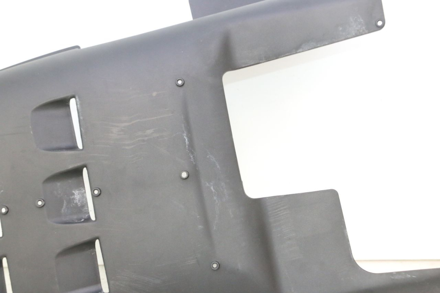 photo de BELLY PANEL KYMCO AGILITY CITY 16P 125 (2015 - 2024) - Zoom on usage condition