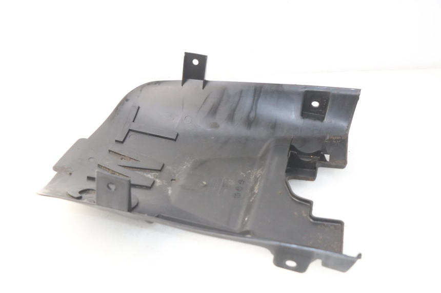 photo de BELLY PANEL KYMCO AGILITY CITY 4T 50 (2008 - 2016) - Technical close-up