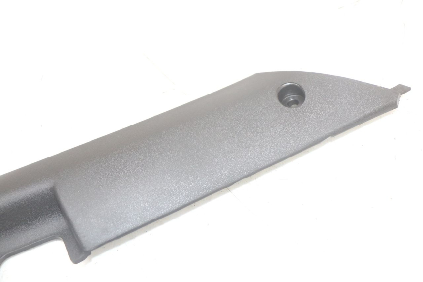 photo de REAR RIGHT BELLY PANEL MASH LEGEND'R 4T 50 (2021 - 2025) - Zoom on usage condition