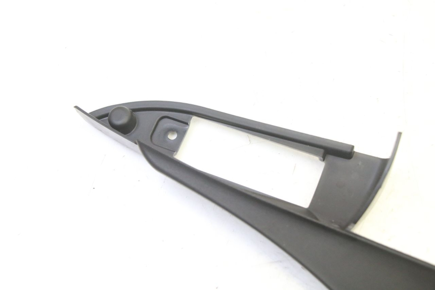 photo de REAR RIGHT BELLY PANEL PIAGGIO MP3 HPE 310 (2024 - 2025) - Component detail