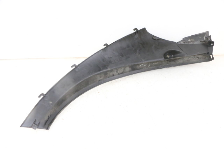 photo de REAR RIGHT BELLY PANEL PIAGGIO MP3 LT 300 (2010 - 2016) - Alternative perspective