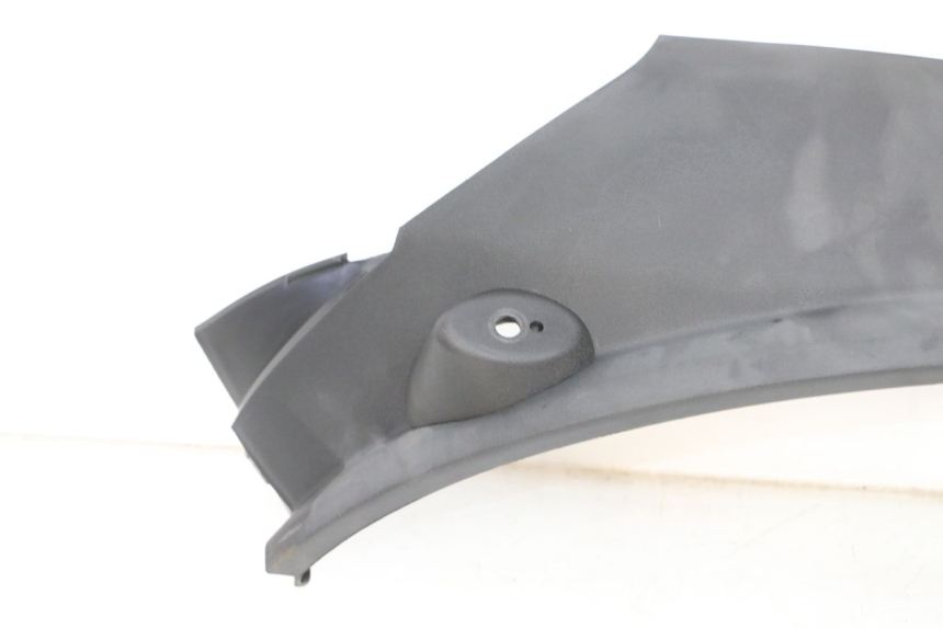 photo de REAR RIGHT BELLY PANEL PIAGGIO MP3 RL 250 (2006 - 2010) - Additional view of the item