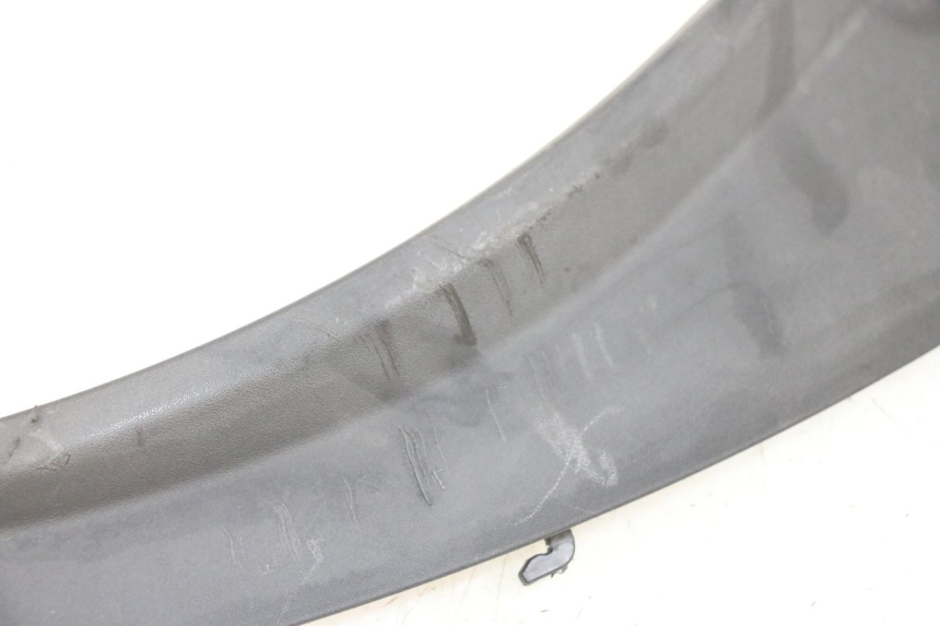 photo de REAR RIGHT BELLY PANEL PIAGGIO MP3 RL 250 (2006 - 2010) - Checked used part