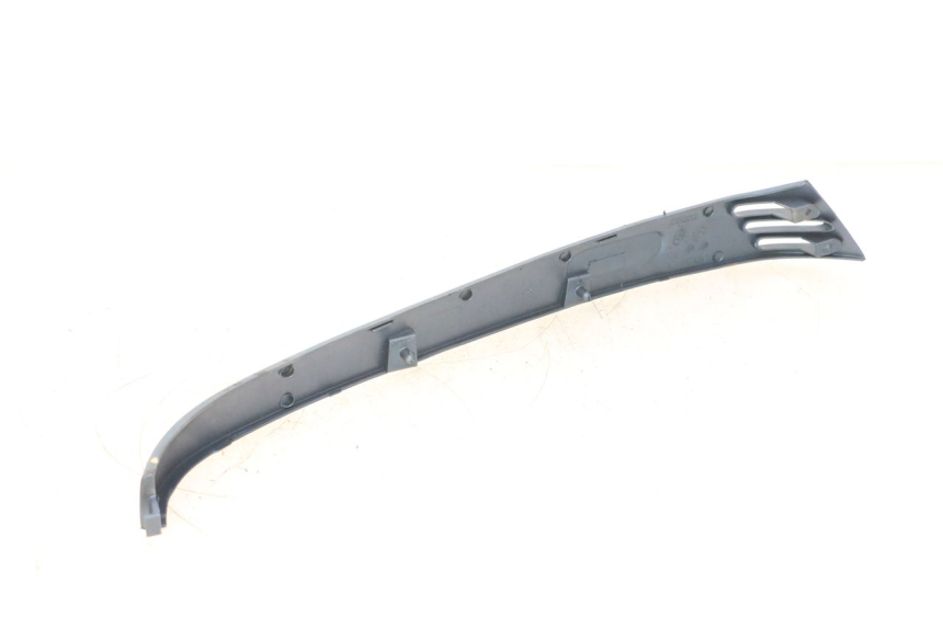 photo de RIGHT REAR LOWER FAIRING PIAGGIO VESPA LX 2T 50 (2005 - 2013) - Component detail