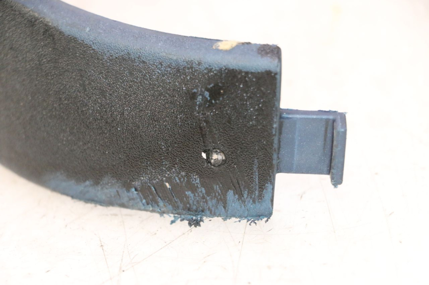 photo de RIGHT REAR LOWER FAIRING PIAGGIO VESPA LX 2T 50 (2005 - 2013) - Technical close-up