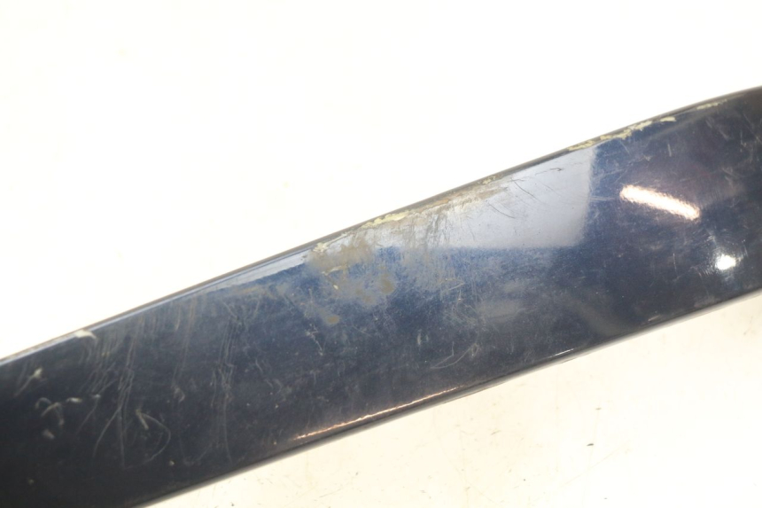 photo de RIGHT REAR LOWER FAIRING PIAGGIO VESPA LXV 125 (2006 - 2009) - Alternative perspective