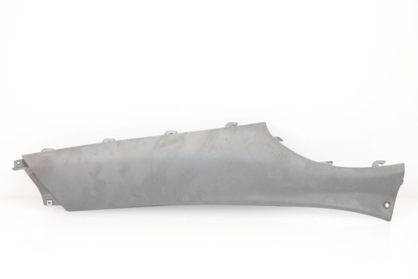 photo de REAR RIGHT BELLY PANEL PIAGGIO X9 EVOLUTION 250 (2003 - 2007) - Main view