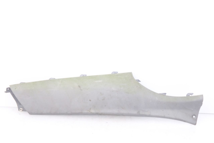 photo de RIGHT REAR LOWER FAIRING PIAGGIO X9 EVOLUTION 125 (2003 - 2007) - Main view