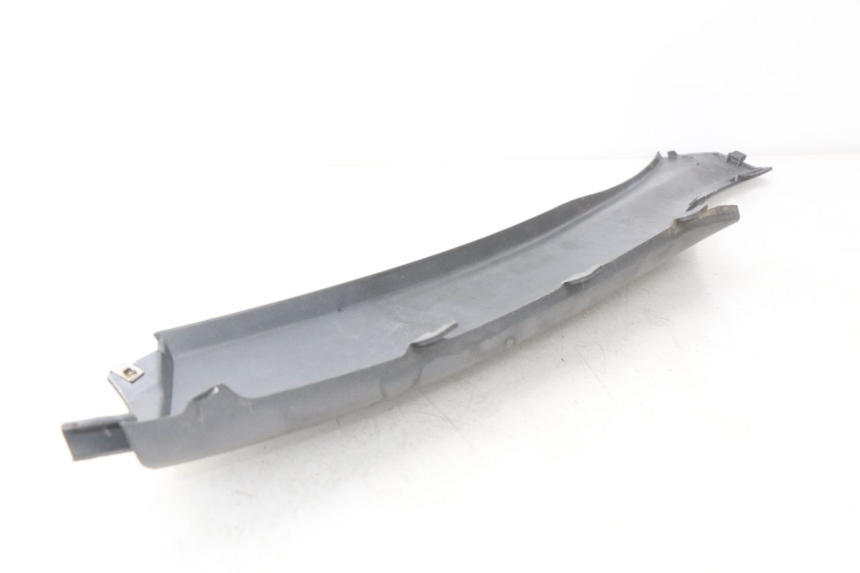 photo de RIGHT REAR LOWER FAIRING PIAGGIO X9 125 (2000 - 2003) - Alternative perspective