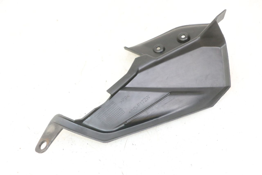 photo de REAR RIGHT BELLY PANEL YAMAHA YP X-MAX XMAX 400 (2014 - 2017) - Component detail