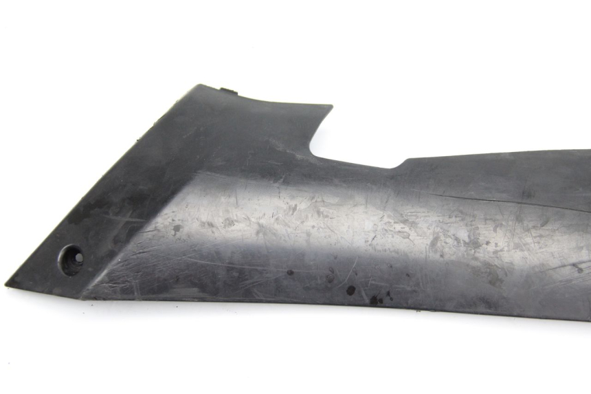 photo de REAR LEFT BELLY PANEL PEUGEOT KISBEE 4T 50 (2010 - 2017) - Zoom on usage condition