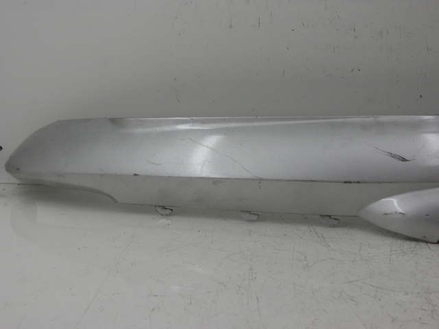 photo de REAR LEFT BELLY PANEL KYMCO SPACER 50 (1998 - 2009) - Surface and material condition