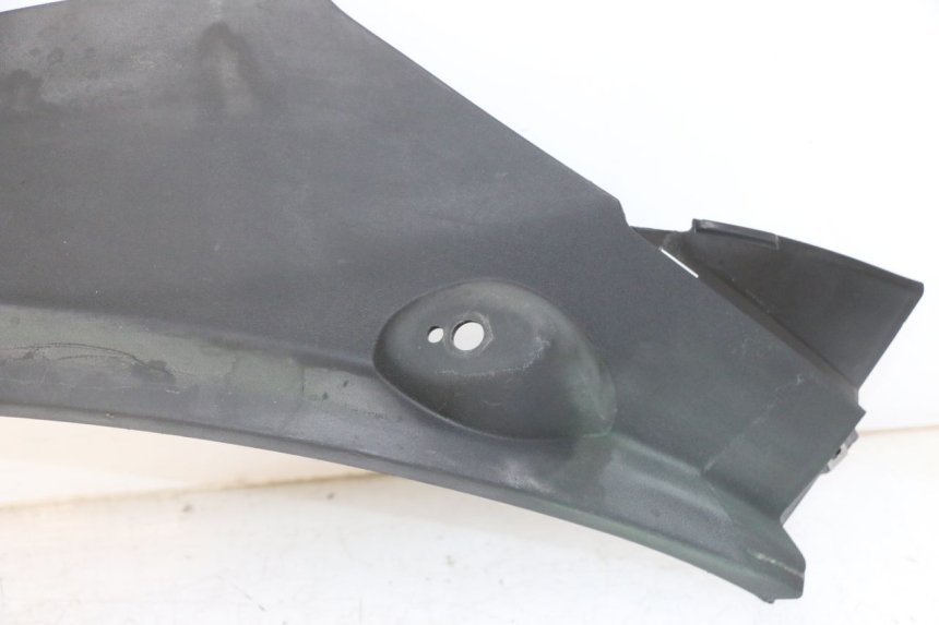 photo de REAR LEFT BELLY PANEL PIAGGIO MP3 LT 300 (2010 - 2016) - Surface and material condition