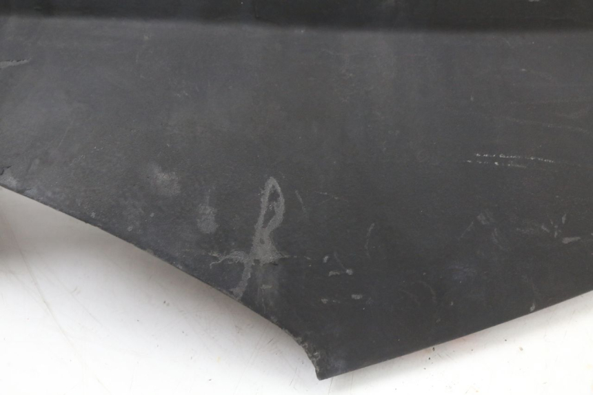 photo de REAR LEFT BELLY PANEL PIAGGIO MP3 125 (2006 - 2014) - Additional view of the item