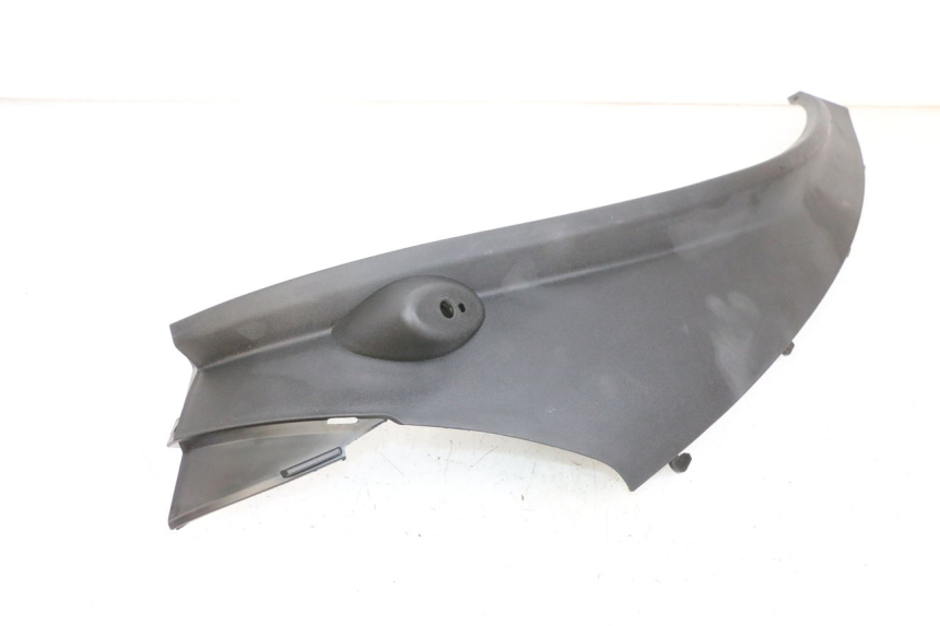 photo de REAR LEFT BELLY PANEL PIAGGIO MP3 RL 250 (2006 - 2010) - Alternative perspective