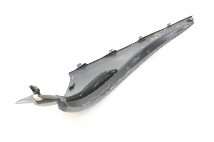 photo de REAR LEFT BELLY PANEL PIAGGIO MP3 125 (2006 - 2014) - Component detail
