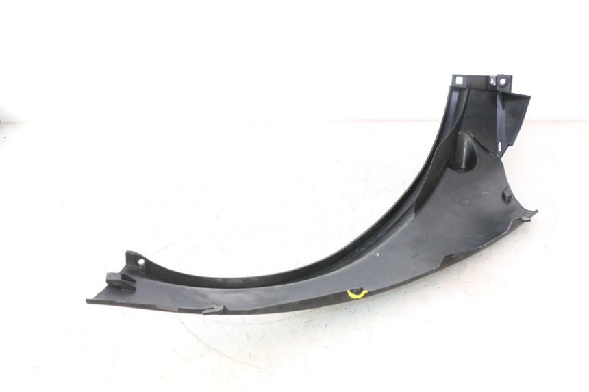 photo de REAR LEFT BELLY PANEL PIAGGIO MP3 500 (2011 - 2015) - Alternative perspective