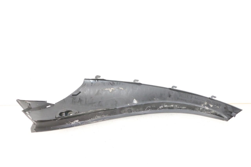 photo de LEFT REAR LOWER BODY PANEL PIAGGIO MP3 LT 400 (2007 - 2012) - Alternative perspective