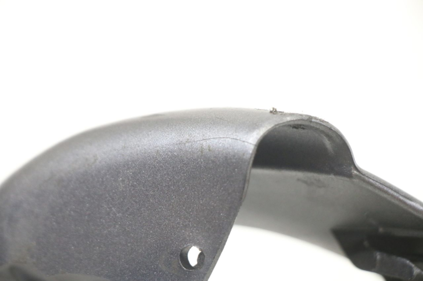 photo de LEFT REAR LOWER BODY PANEL PIAGGIO VESPA GRANTURISMO 125 (2003 - 2007) - Technical close-up