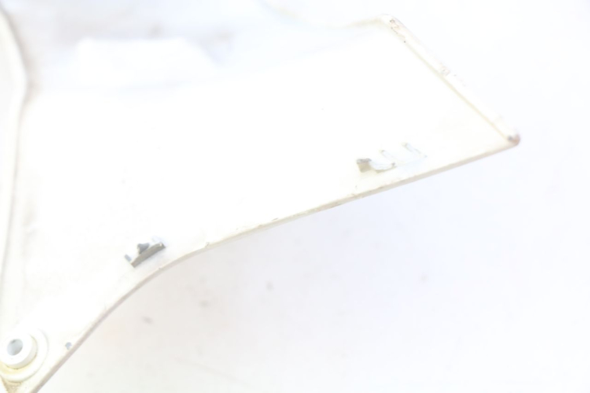 photo de LEFT REAR LOWER BODY PANEL PIAGGIO VESPA GTS IGET ABS 125 (2017 - 2023) - Zoom on usage condition