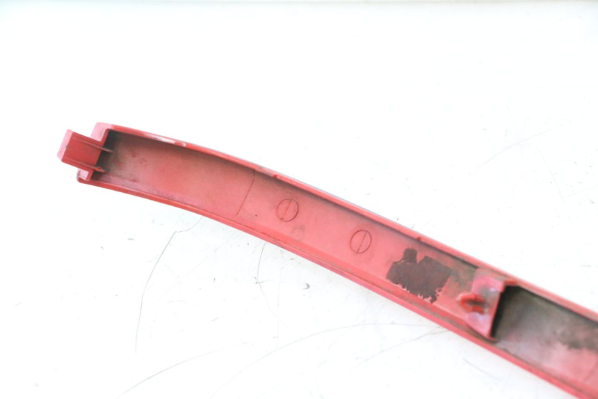 photo de LEFT REAR LOWER BODY PANEL PIAGGIO VESPA S 2T 50 (2007 - 2014) - Surface and material condition