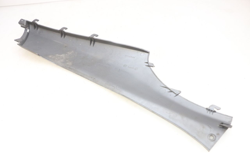 photo de LEFT REAR LOWER BODY PANEL PIAGGIO X9 EVOLUTION 250 (2003 - 2007) - Component detail