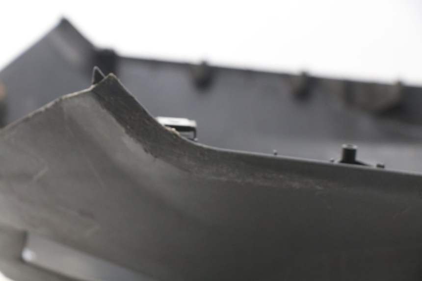 photo de BELLY PANEL APRILIA ATLANTIC 125 (2003 - 2009) - Technical close-up