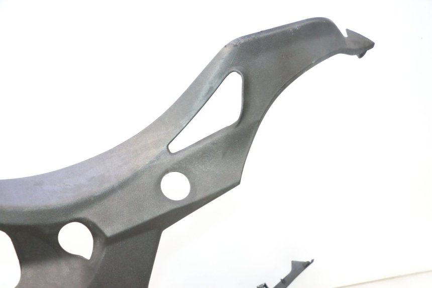 photo de BELLY PANEL APRILIA ATLANTIC S 125 (2010 - 2013) - Detailed visual inspection