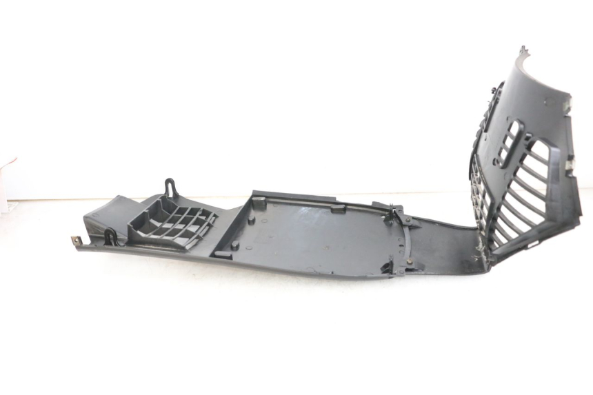 photo de LOWER BODY SHELL JONWAY AZTRAL 125 (2008 - 2017) - Component detail