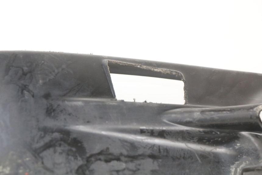 photo de LOWER BODY SHELL MBK BOOSTER SPIRIT 50 (1999 - 2003) - Fixing points details