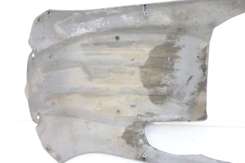 photo de BELLY PANEL YAMAHA BW'S 100 (1999 - 2002) - Surface and material condition